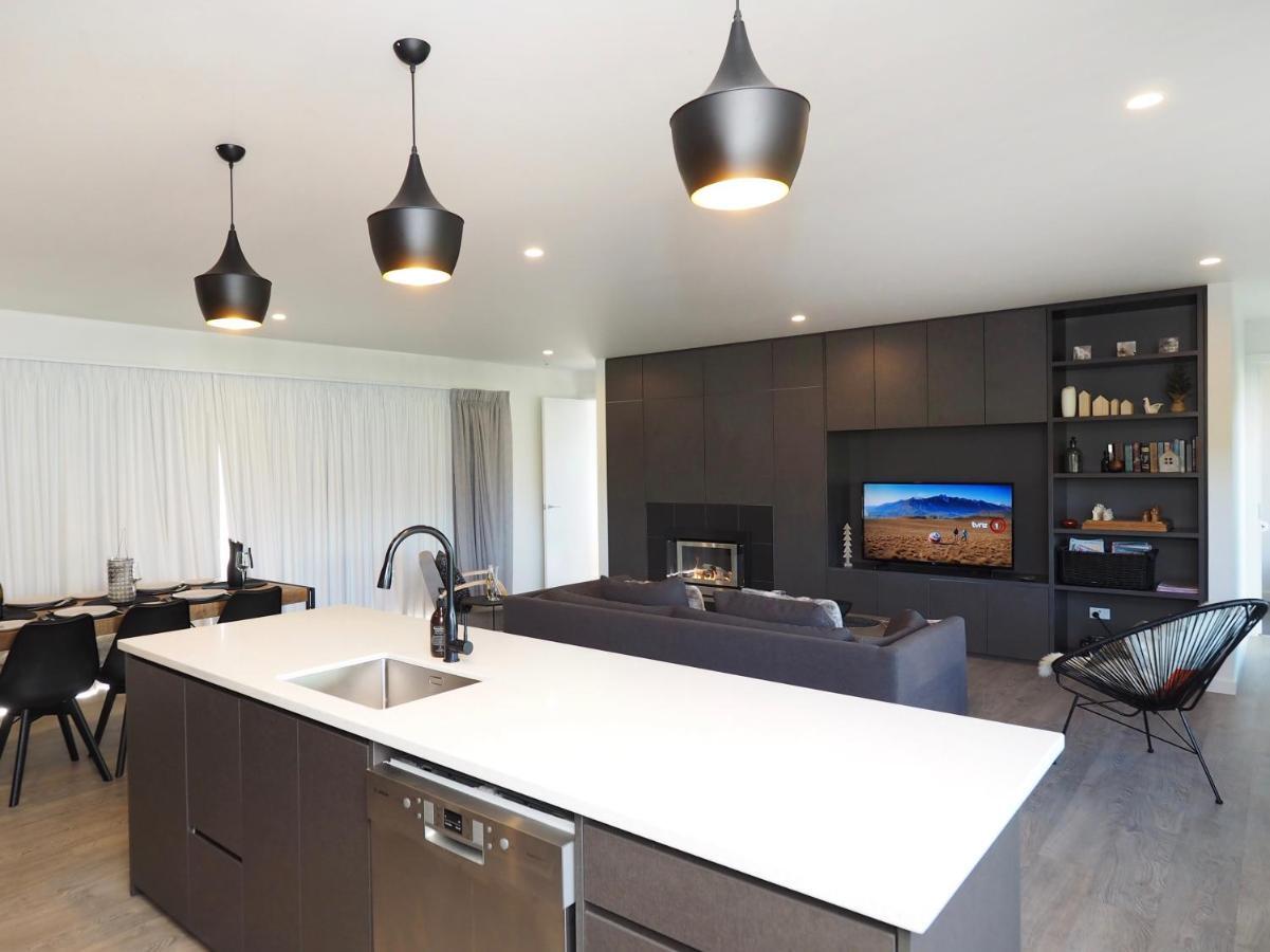 Pinot Longbox - Martinborough Holiday Home Экстерьер фото