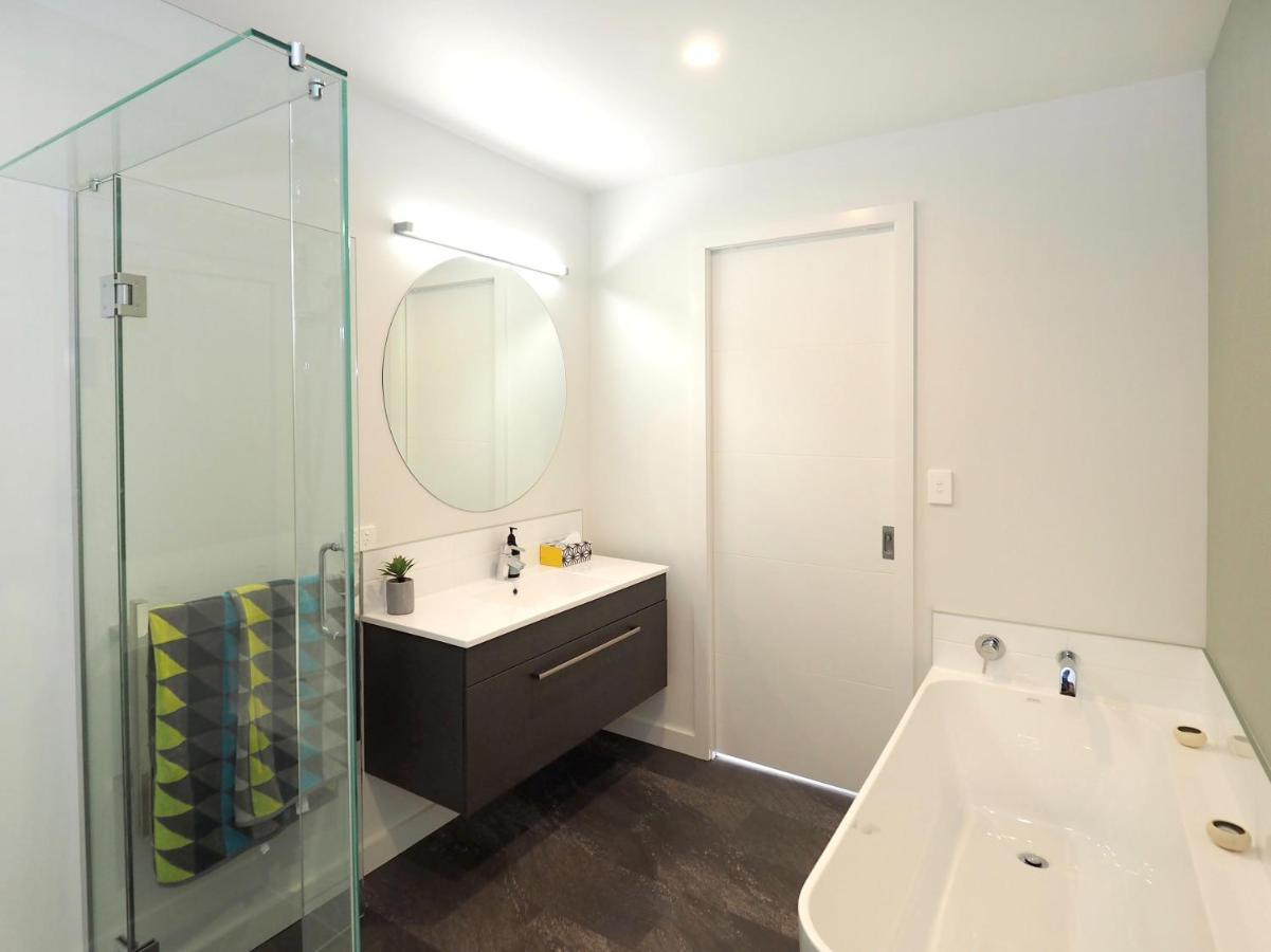 Pinot Longbox - Martinborough Holiday Home Экстерьер фото